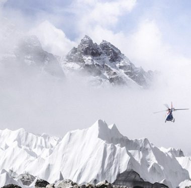 Medical Emergencies on Everest