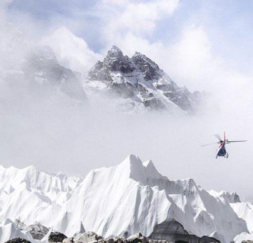 Medical Emergencies on Everest