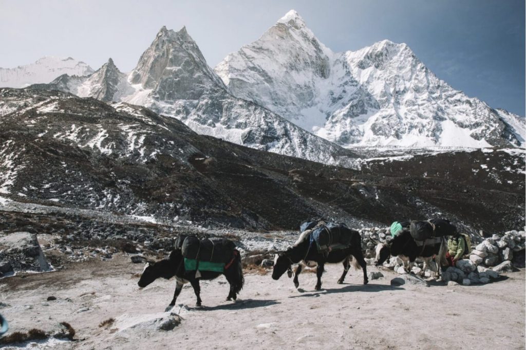 FILM LOCATION IN EVEREST: